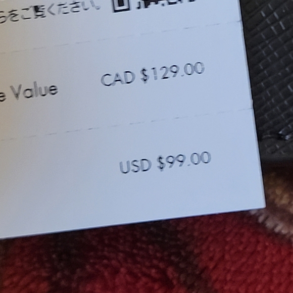 Kate Spade Small Wristlet NWT. - Picture 2 of 4